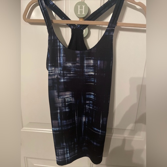 Athletica multicolor razorback top for workout size medium - Picture 2 of 8